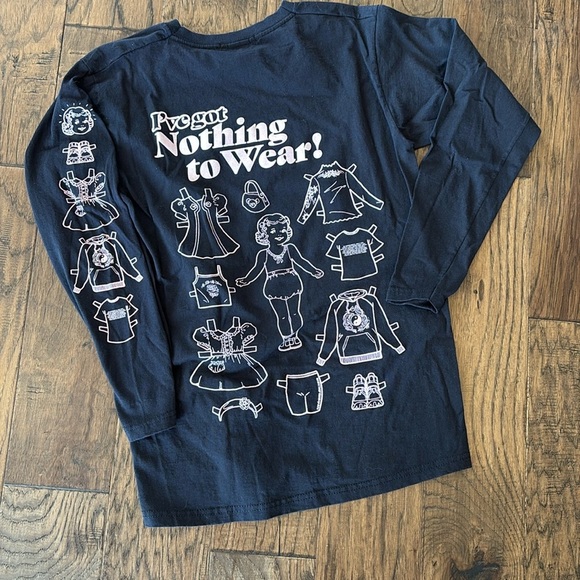 New Girl Order I’ve Got Nothing to Wear doll Graphic Long Sleeve Tee - Picture 1 of 5
